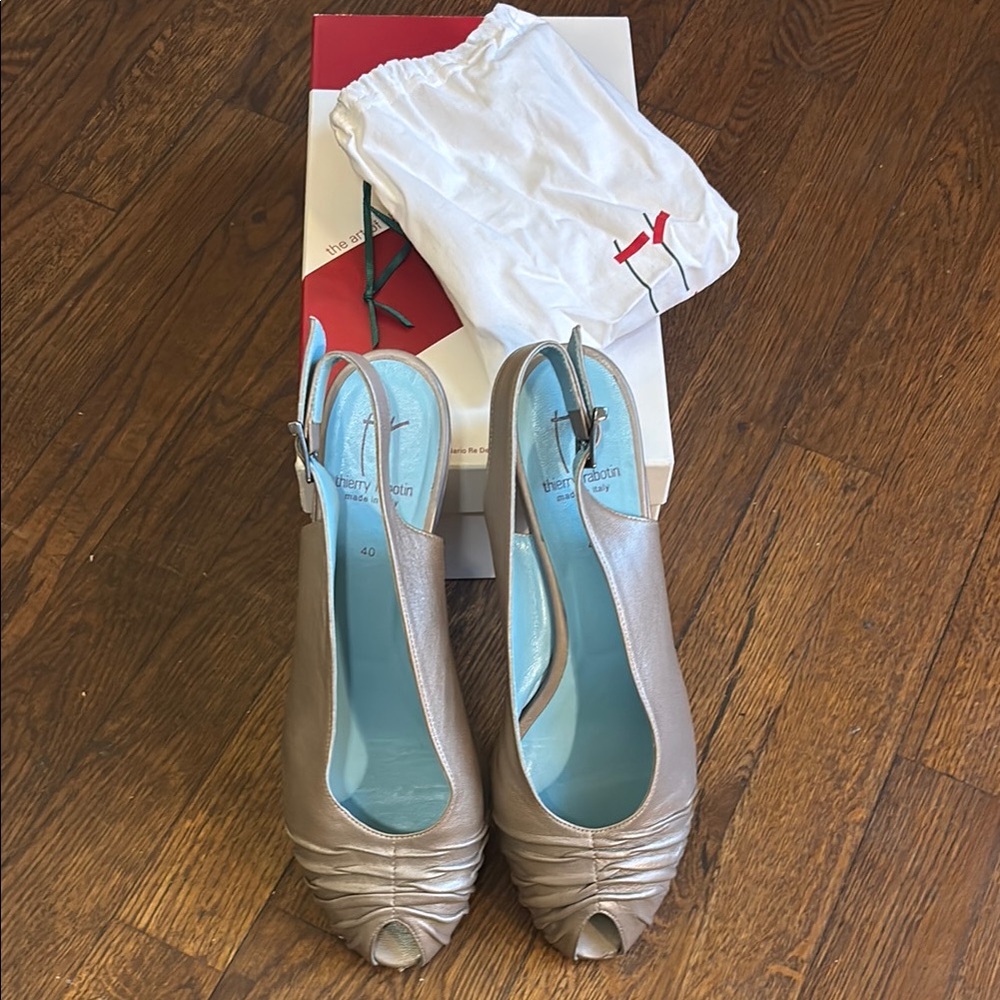 Thierry Rabotin Cha Cha Peep Toe Sling Backs in Beige Taffetas Size 9.5/40M